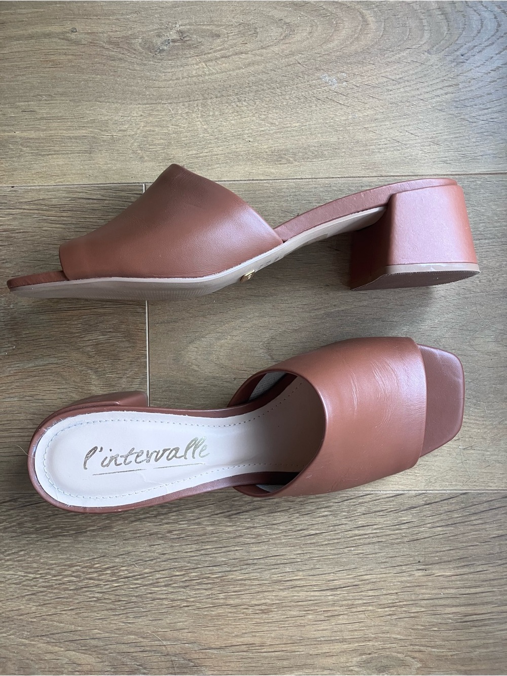 L'INTERVALLE Fortuna Cognac Brown Leather Slide Mules